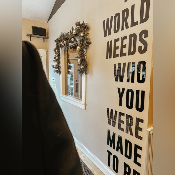 Amylovesneuts is LIVE  (silent - ish) 🤭🤗🫶🏻📣📣👏🏻👏🏻💕 - Picture 3 of 7